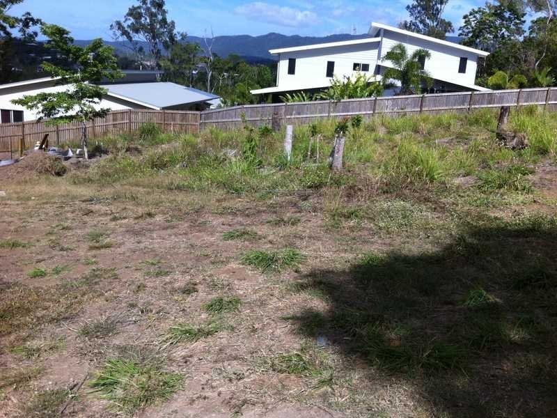 16 Johnswood Close, Cannonvale QLD 4802