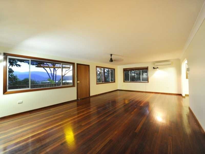 19 Warruga, Cannonvale QLD 4802