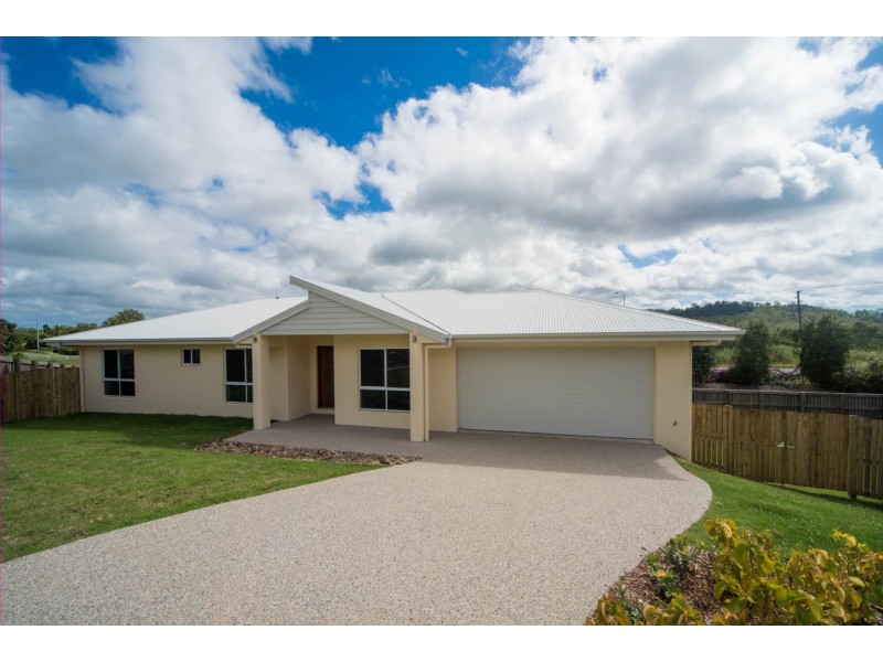 6 Bowline Lane, Cannonvale QLD 4802
