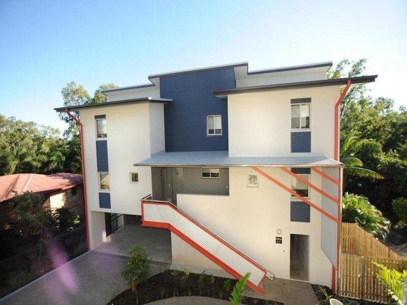 5/11 Eshelby Drive, Cannonvale QLD 4802
