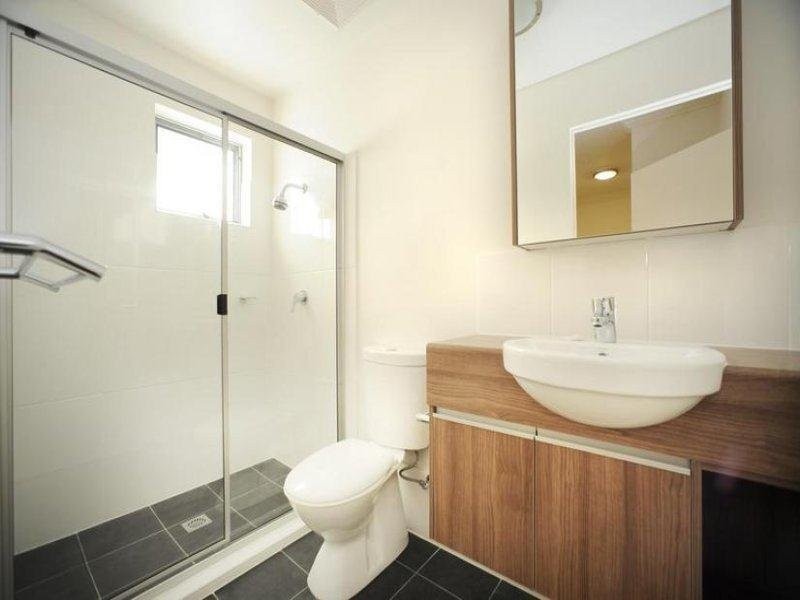 5/11 Eshelby Drive, Cannonvale QLD 4802