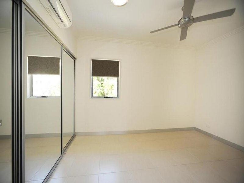 5/11 Eshelby Drive, Cannonvale QLD 4802
