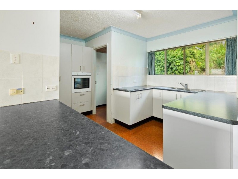 145/6 Eshelby Drive, Cannonvale QLD 4802