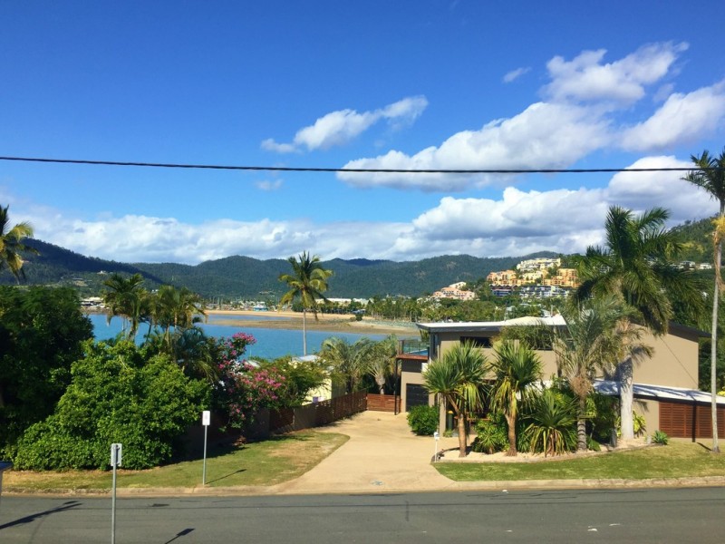 2/21 Oceanview Drive, Airlie Beach QLD 4802