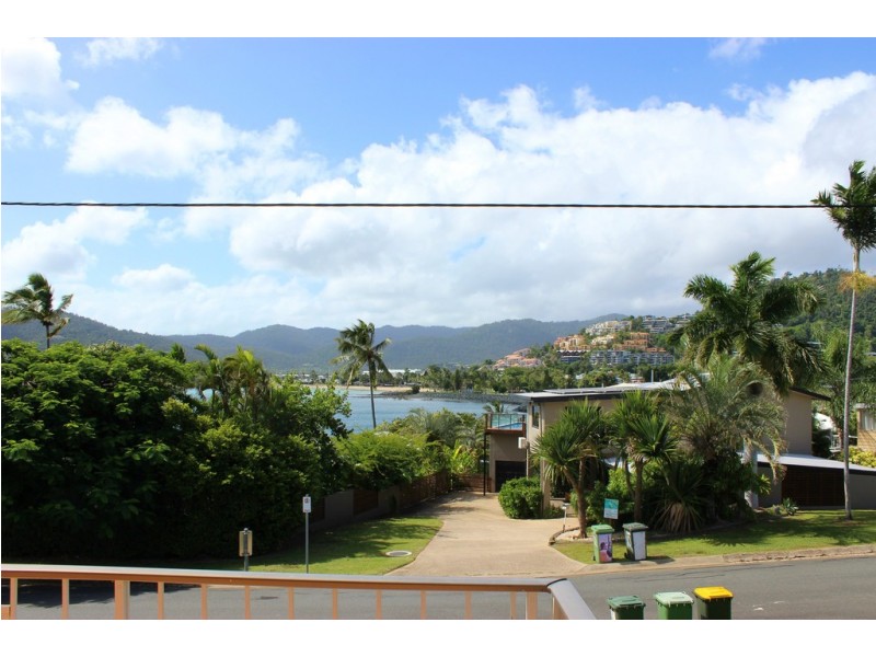 2/21 Oceanview Drive, Airlie Beach QLD 4802