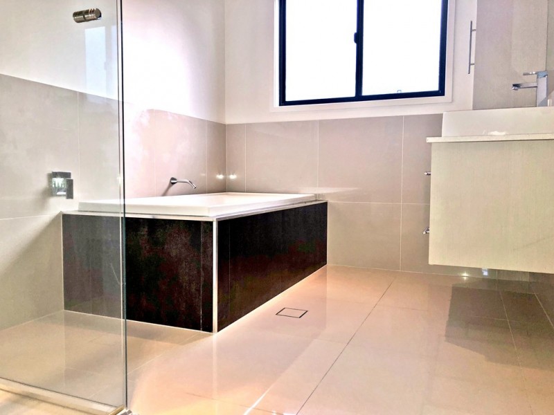 20 Scarlett Gum Close, Cannonvale QLD 4802