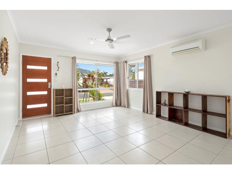 87 Abell Road, Cannonvale QLD 4802