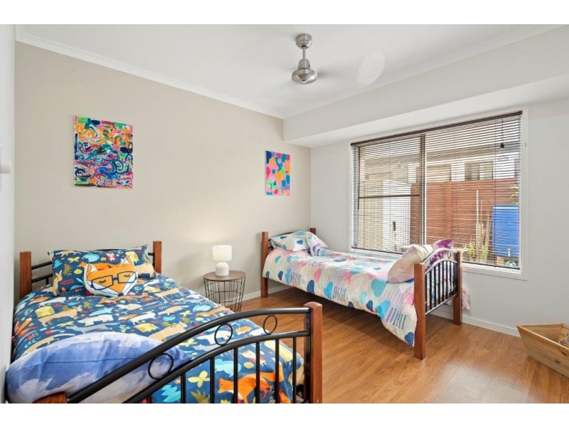 87 Abell Road, Cannonvale QLD 4802