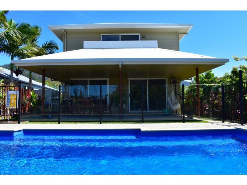 87 Abell Road, Cannonvale QLD 4802
