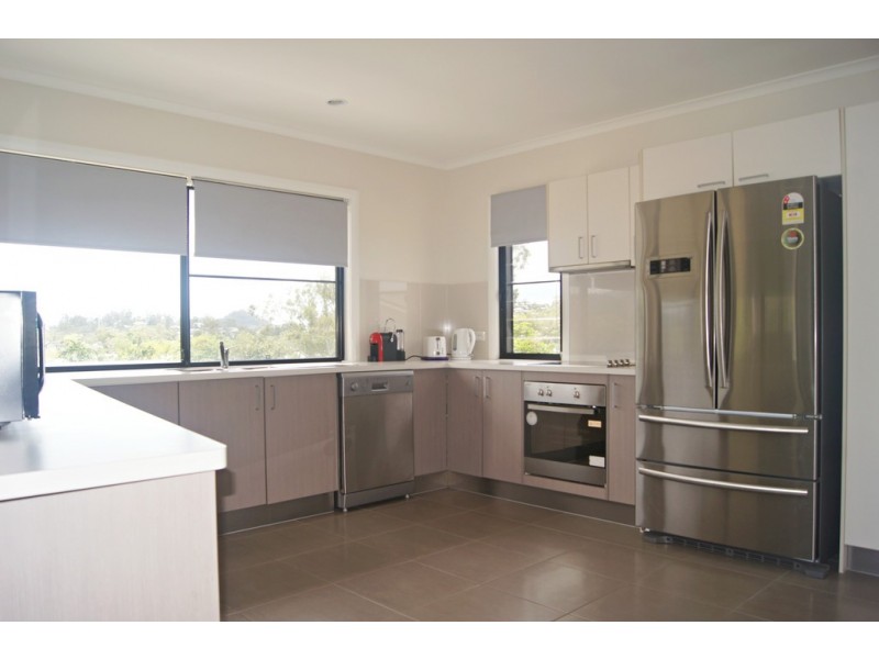 26 Abell Road, Cannonvale QLD 4802