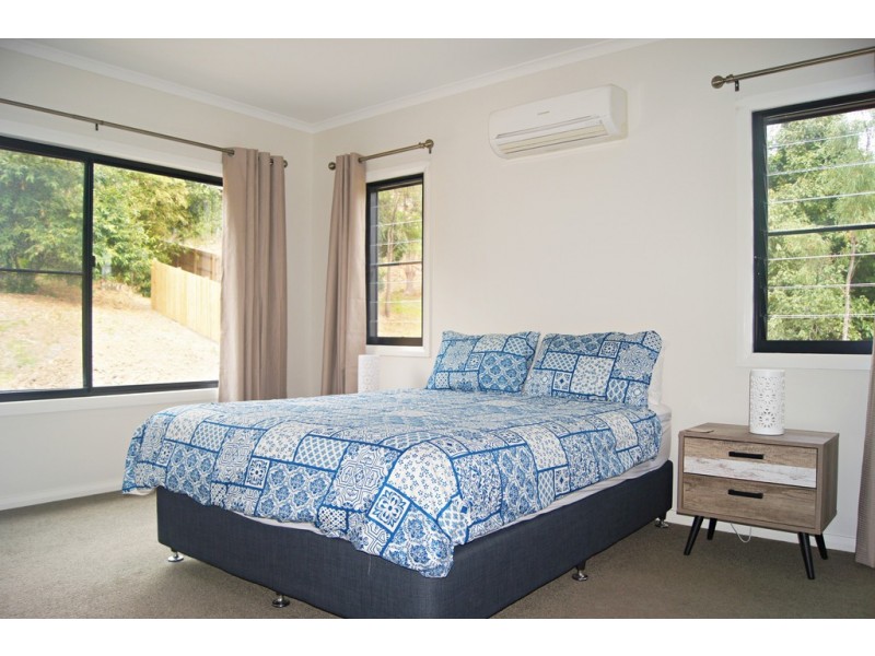 26 Abell Road, Cannonvale QLD 4802