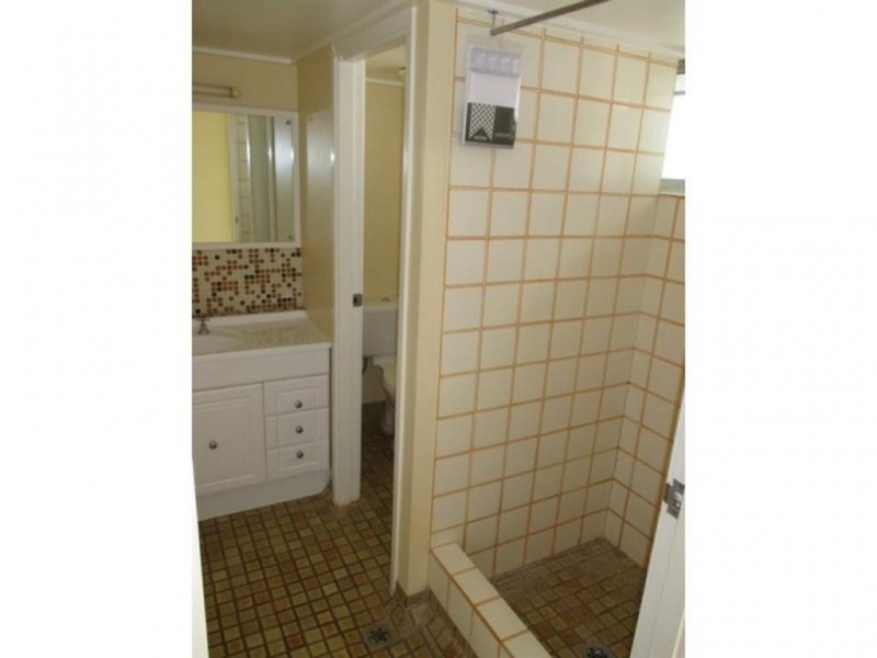 2/3 Lamond Street, Airlie Beach QLD 4802