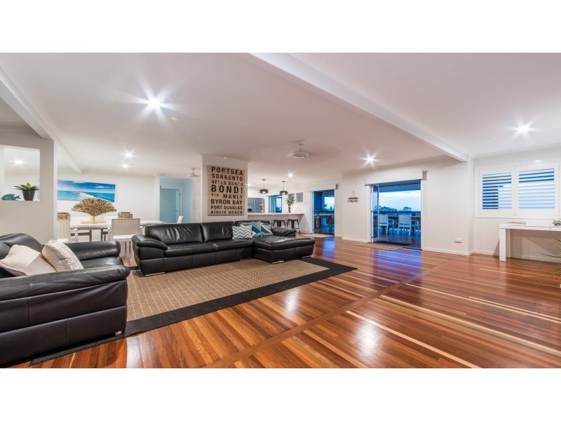 45 Airlie Crescent, Airlie Beach QLD 4802