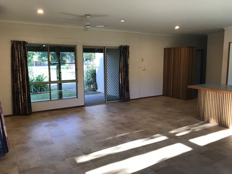 4 Stormvogel Drive, Mandalay QLD 4802
