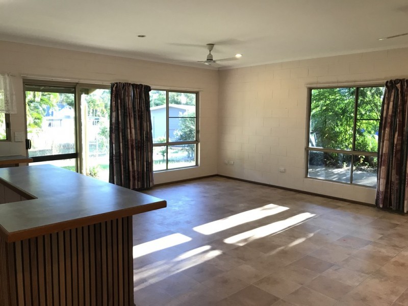 4 Stormvogel Drive, Mandalay QLD 4802