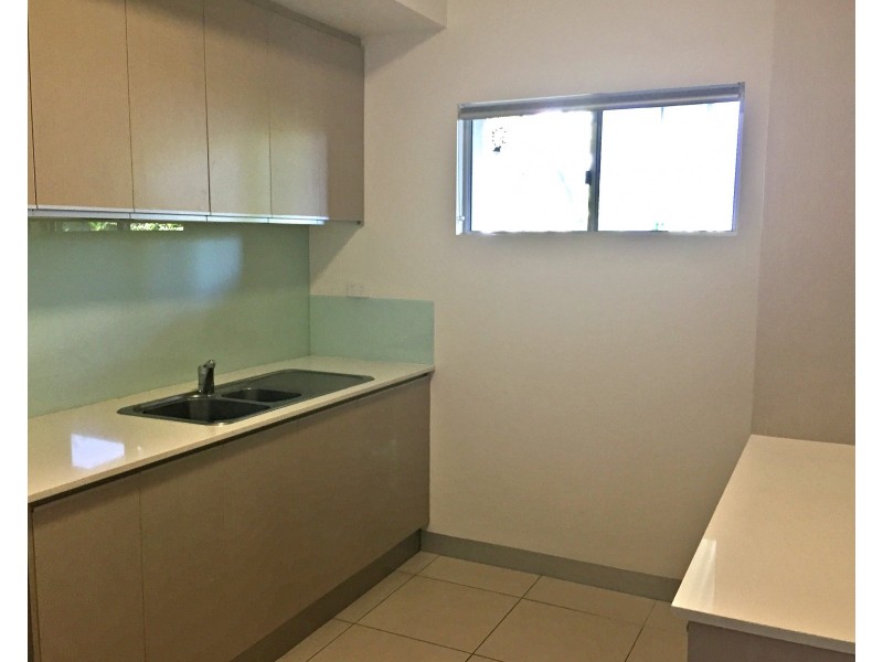 6/11 Eshelby Drive, Cannonvale QLD 4802