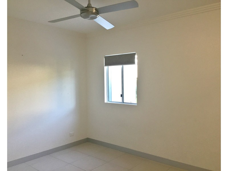 6/11 Eshelby Drive, Cannonvale QLD 4802