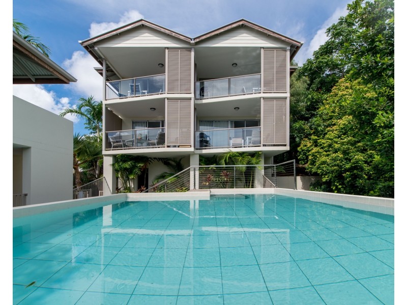 8/14 Waterson Way, Airlie Beach QLD 4802