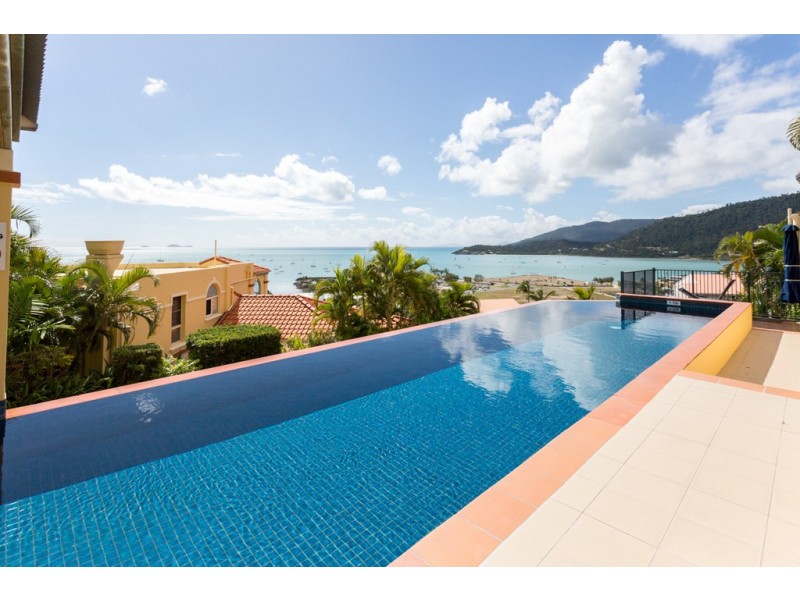 3/14 Golden Orchid Drive, Airlie Beach QLD 4802