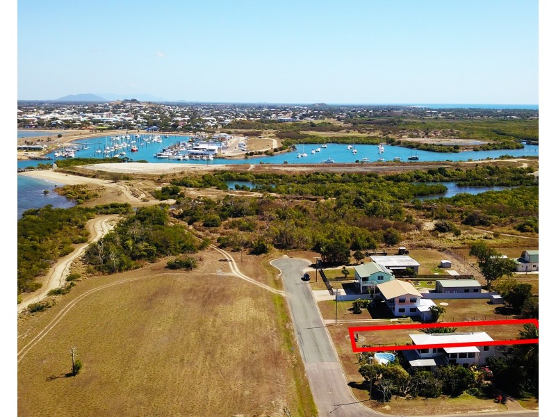 44 Wentworth Street, Bowen QLD 4805