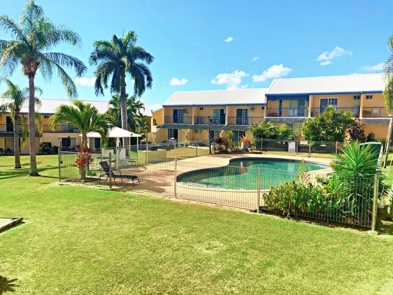 11/11 Island Drive, Cannonvale QLD 4802