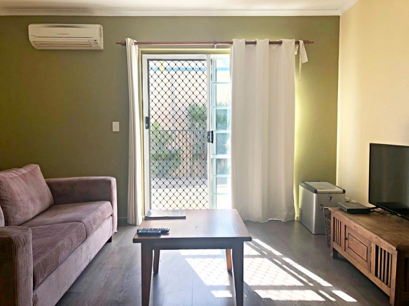 11/11 Island Drive, Cannonvale QLD 4802