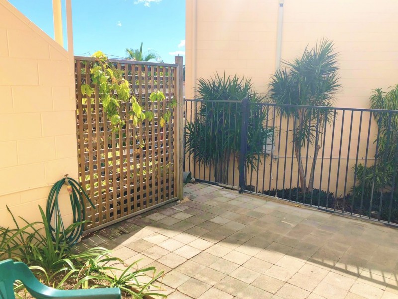 11/11 Island Drive, Cannonvale QLD 4802