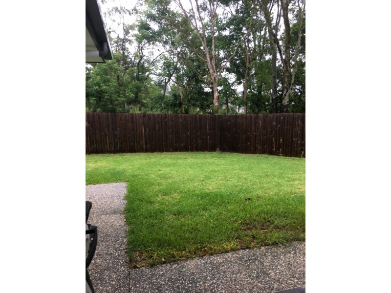 17 Hidden Court, Cannonvale QLD 4802