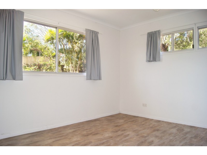 4 Adina Street, Cannonvale QLD 4802