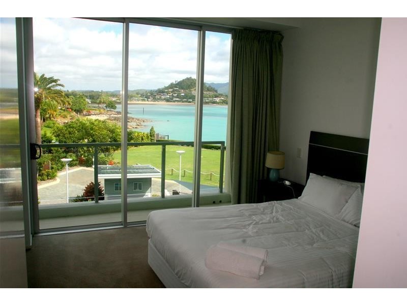 18/144 Shingley Drive, Cannonvale QLD 4802