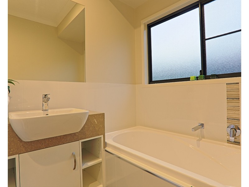 2 Laguna Court, Airlie Beach QLD 4802