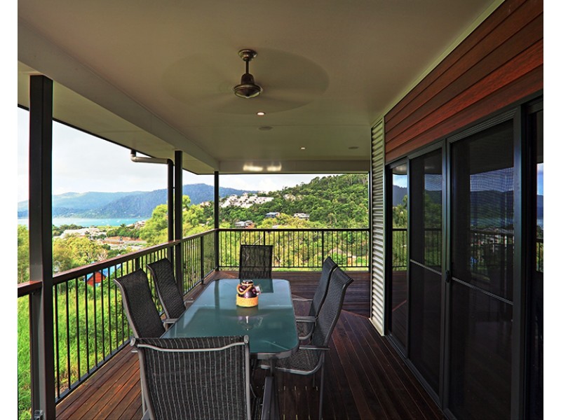 2 Laguna Court, Airlie Beach QLD 4802