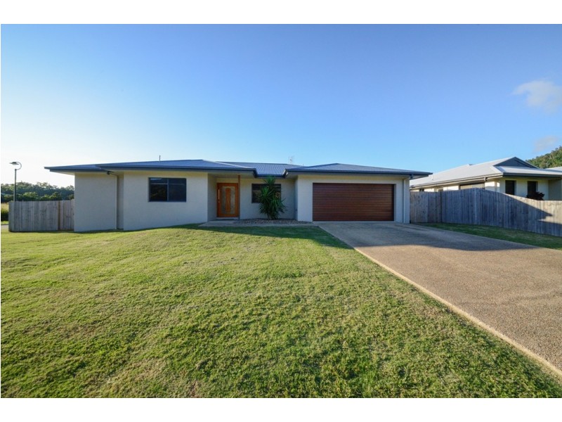 1 Endeavour Circuit, Cannonvale QLD 4802