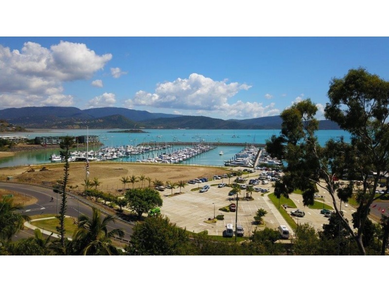 13 Airlie Crescent, Airlie Beach QLD 4802