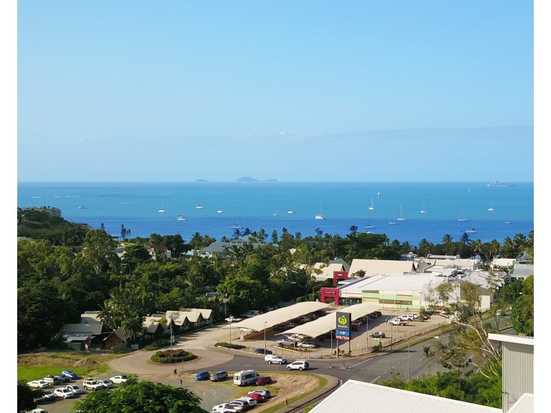 28 Stonehaven Court, Airlie Beach QLD 4802