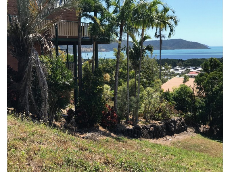 22 Country Road, Cannonvale QLD 4802