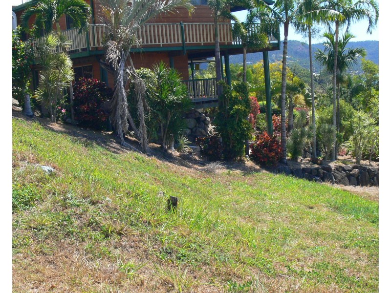 22 Country Road, Cannonvale QLD 4802