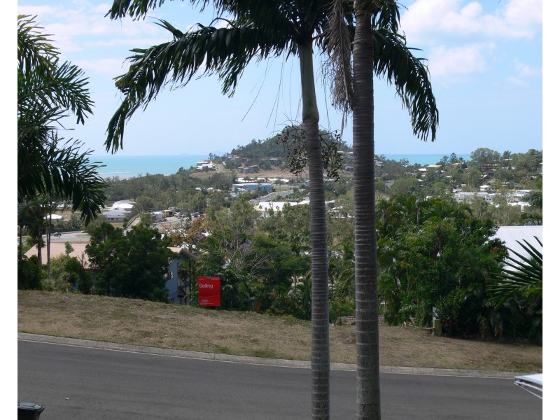 22 Country Road, Cannonvale QLD 4802