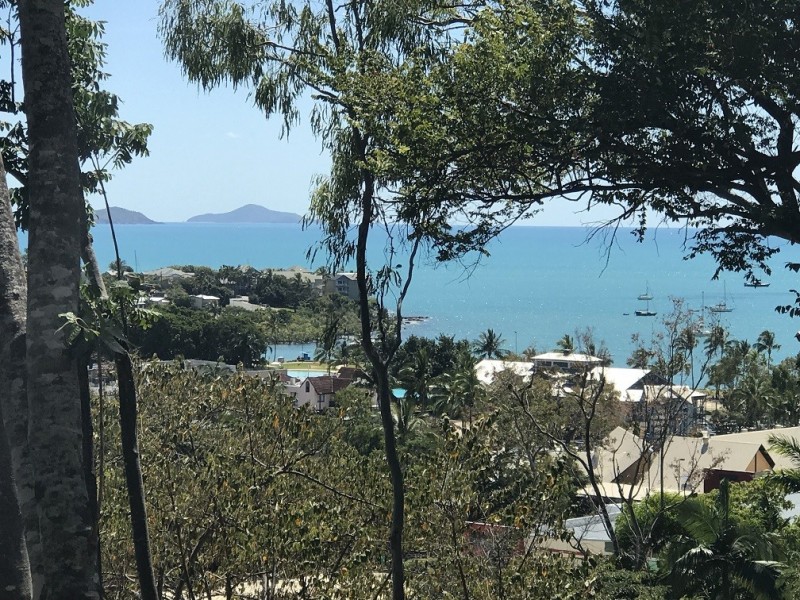 41-45 Stonehaven Court, Airlie Beach QLD 4802
