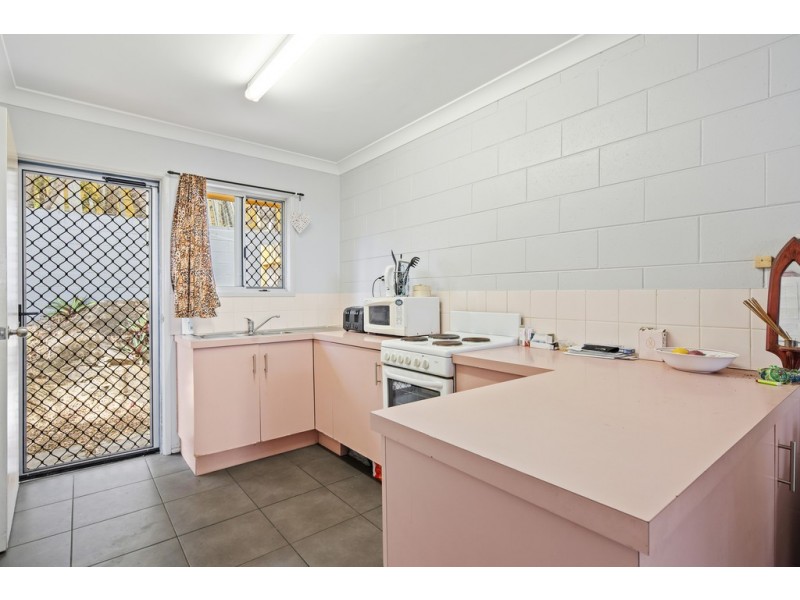 24/28 Island Drive, Cannonvale QLD 4802