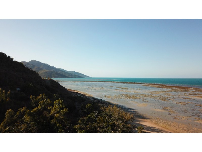 131 Gloucester Avenue, Hideaway Bay QLD 4800