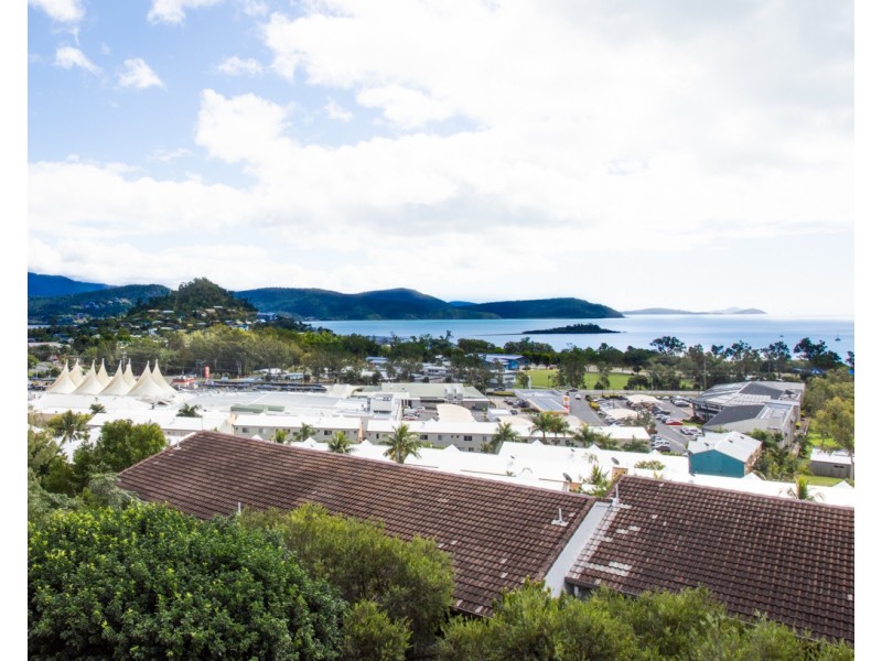 154/6 Eshelby Drive, Cannonvale QLD 4802