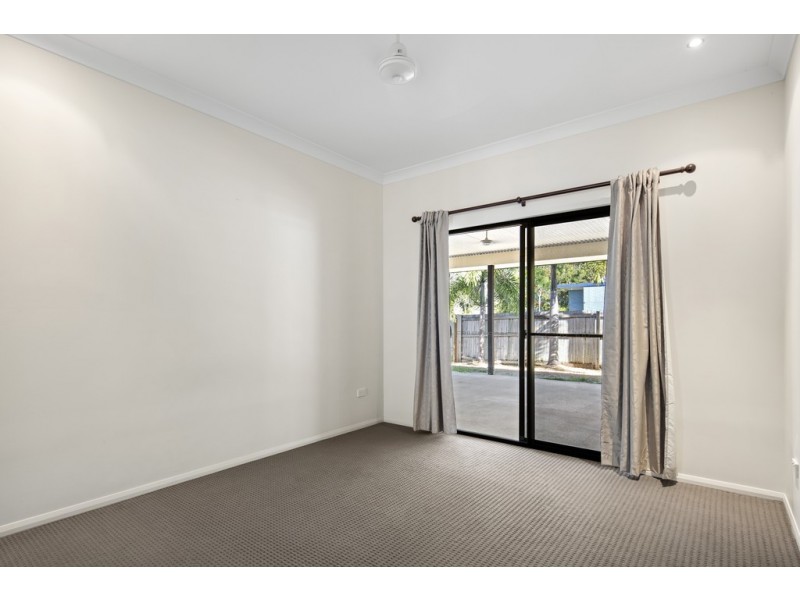 27 Armada Crescent, Jubilee Pocket QLD 4802