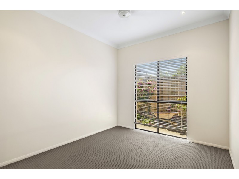 27 Armada Crescent, Jubilee Pocket QLD 4802
