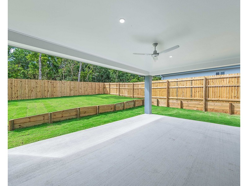 75 Trader Crescent, Cannonvale QLD 4802