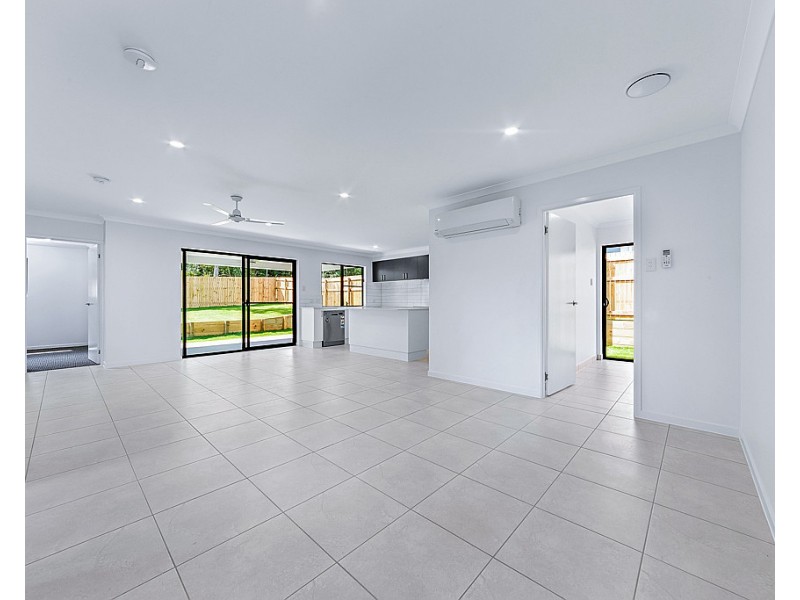 75 Trader Crescent, Cannonvale QLD 4802