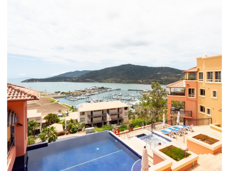 11/18 Golden Orchid Drive, Airlie Beach QLD 4802