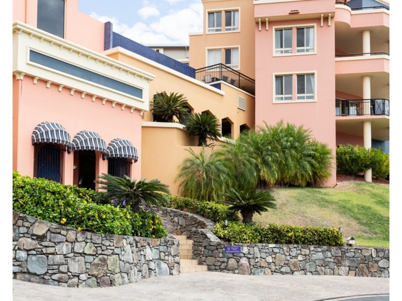 11/18 Golden Orchid Drive, Airlie Beach QLD 4802