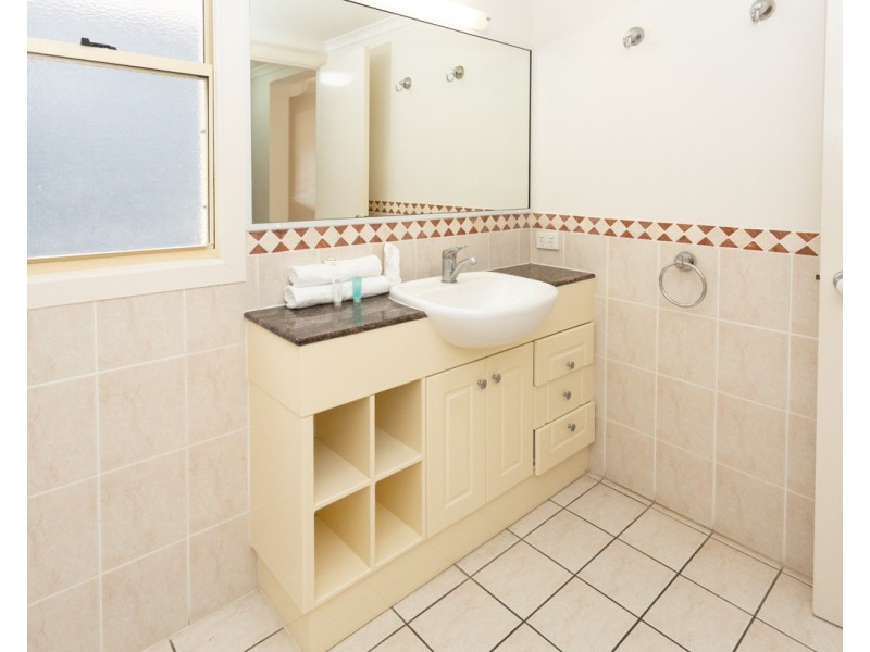 11/18 Golden Orchid Drive, Airlie Beach QLD 4802