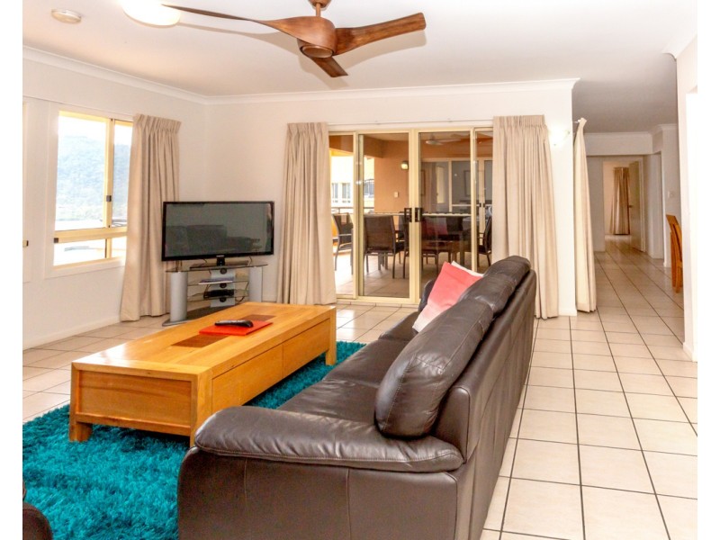 11/18 Golden Orchid Drive, Airlie Beach QLD 4802